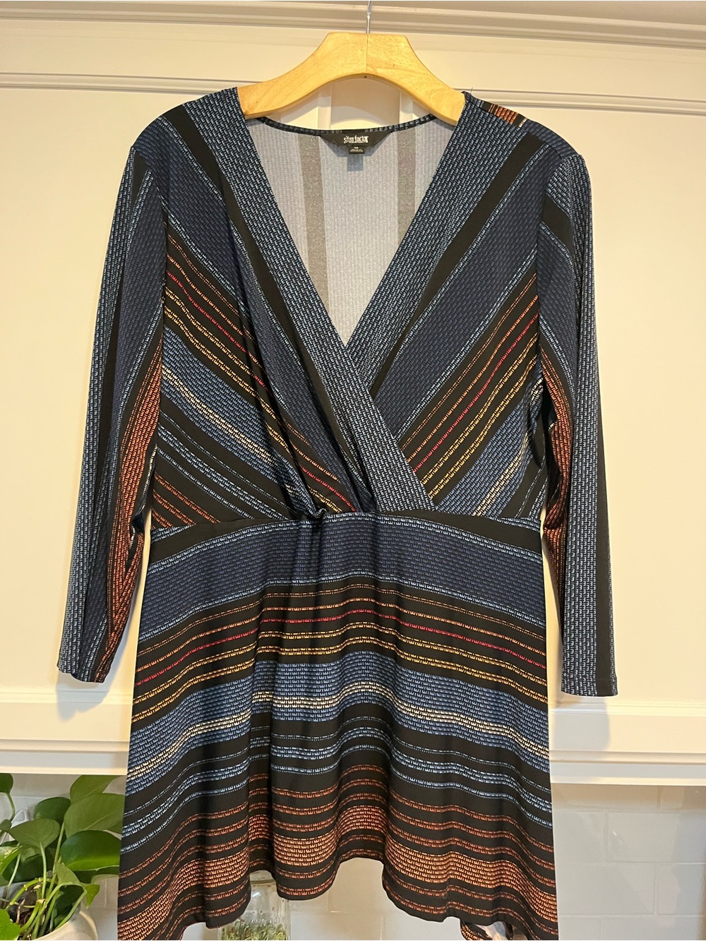 St. John Collection Blue Striped Wrap-Front Women's blouse.  0025